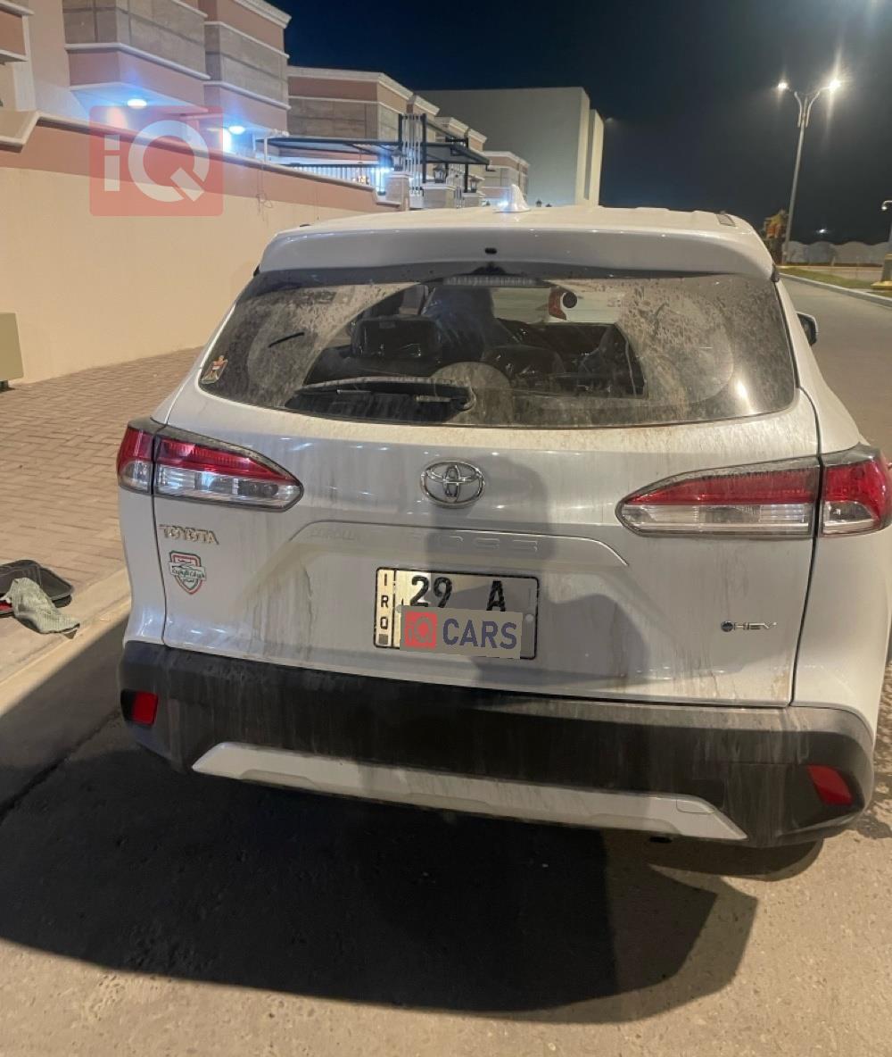 تۆیۆتا کۆرۆلا کرۆس